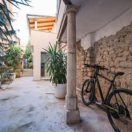 Hidden Apartments In The City Center Ζαντάρ Εξωτερικό φωτογραφία